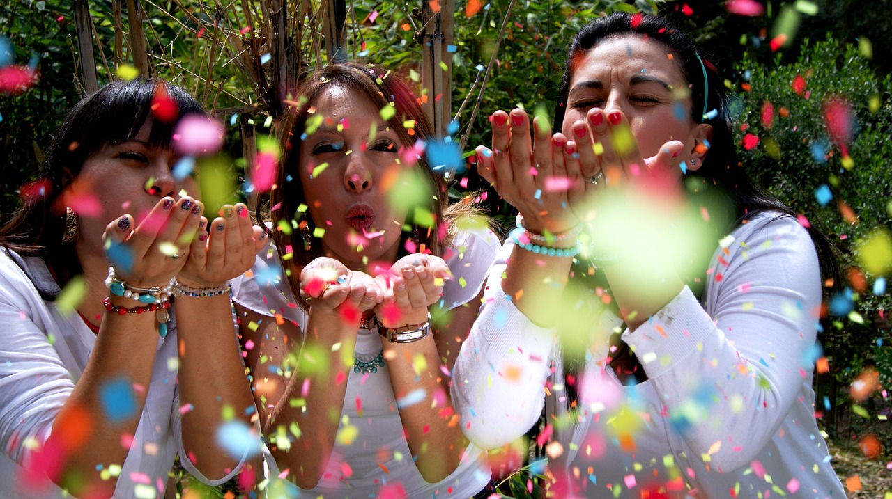 20 theme party ideas to choose from this summer