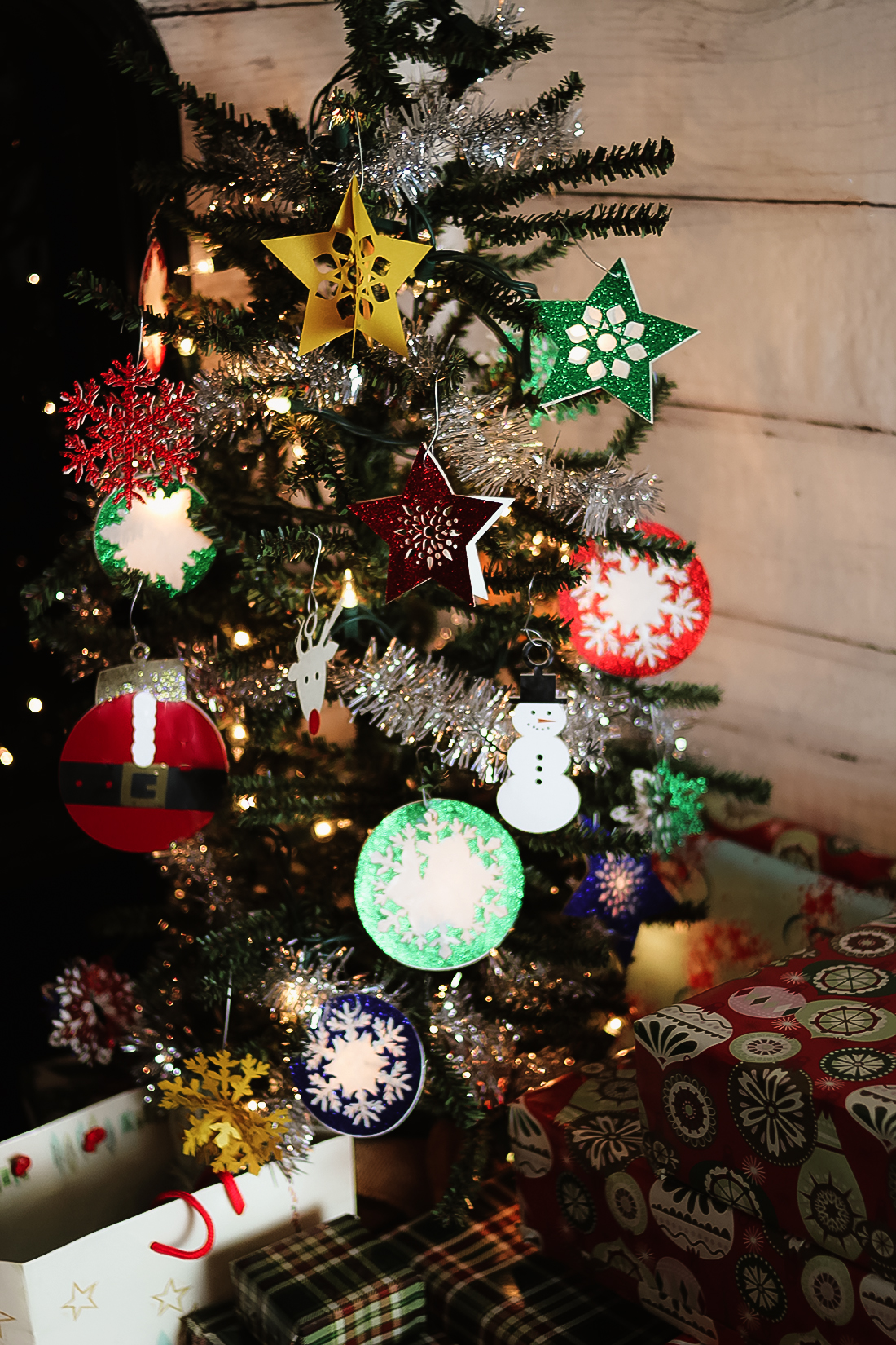 my cricut maker + easy diy christmas projects