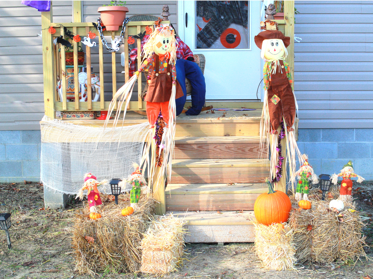 easy & affordable diy halloween porch decor