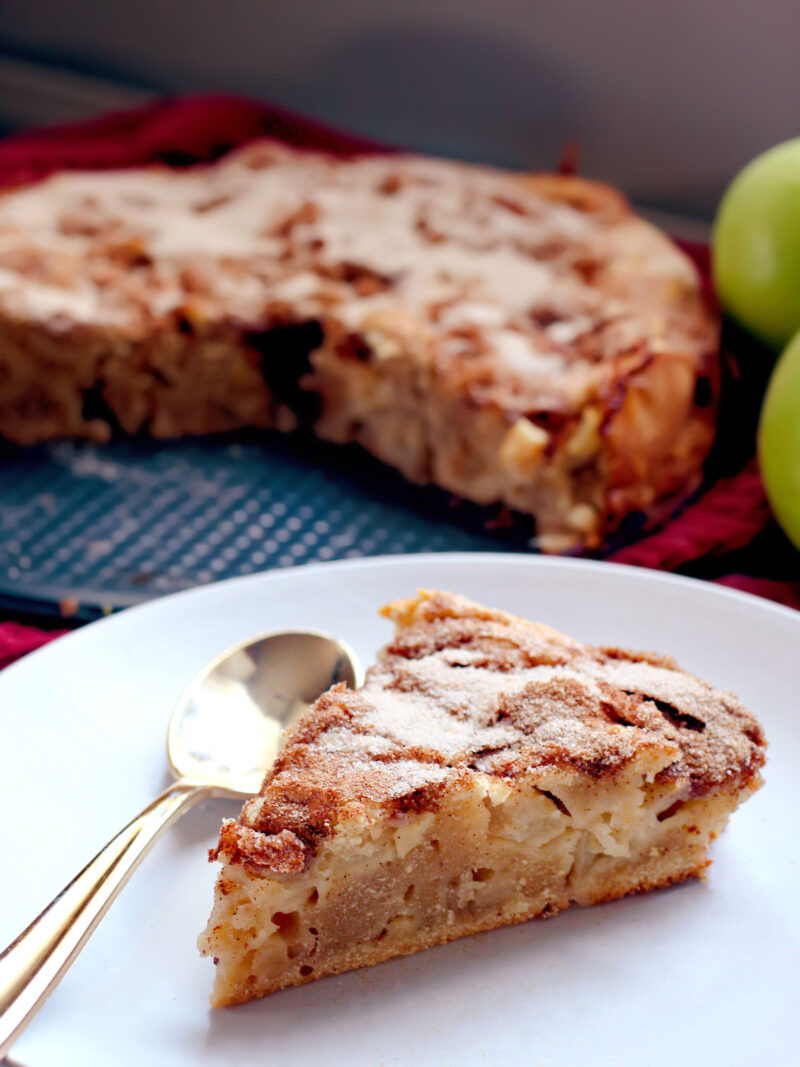 Irish Kerry Apple Cake