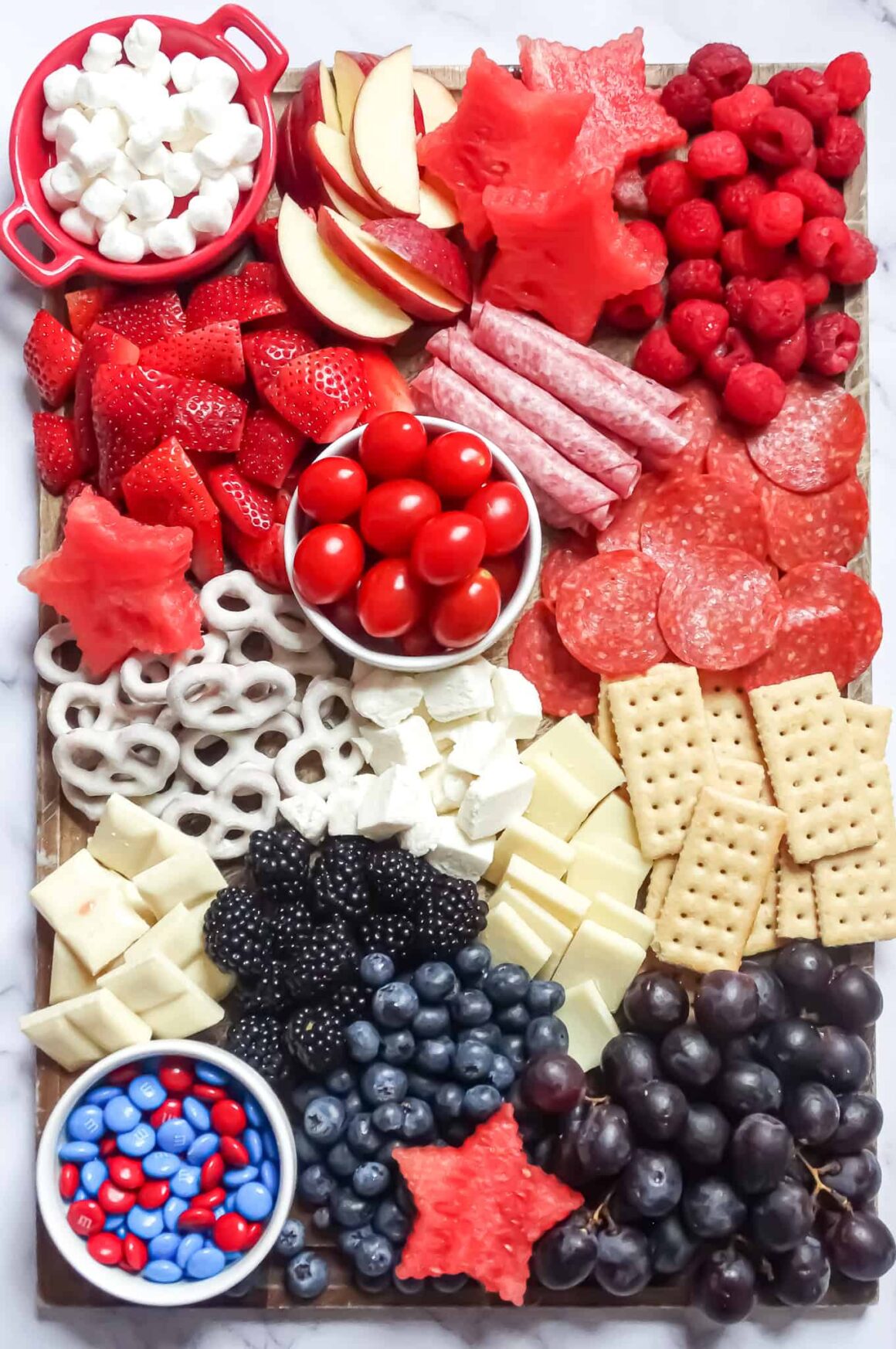 Easy Patriotic Charcuterie Board