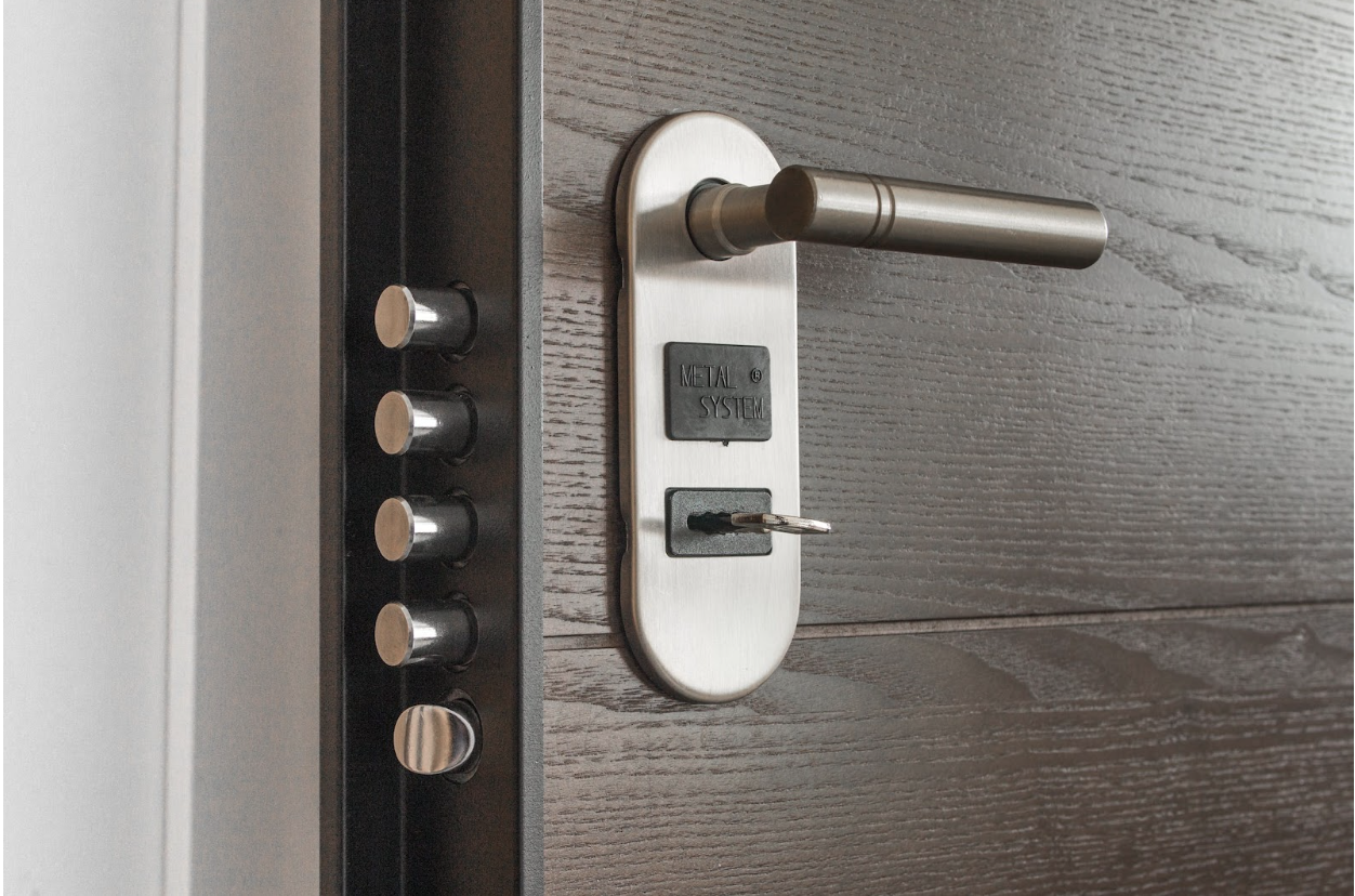 5 practical ways to prevent home break-ins